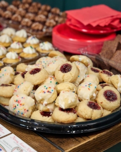 Nonna Annes 1/2 Dozen Cookies